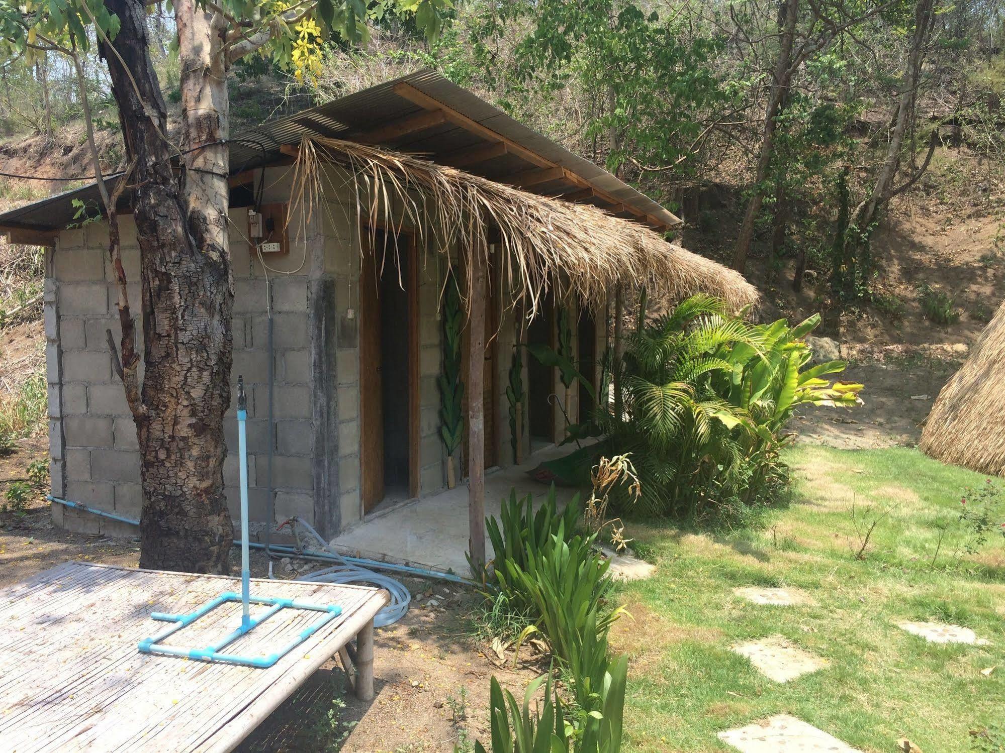 Pai Bamboo Hut Hotel Exterior foto